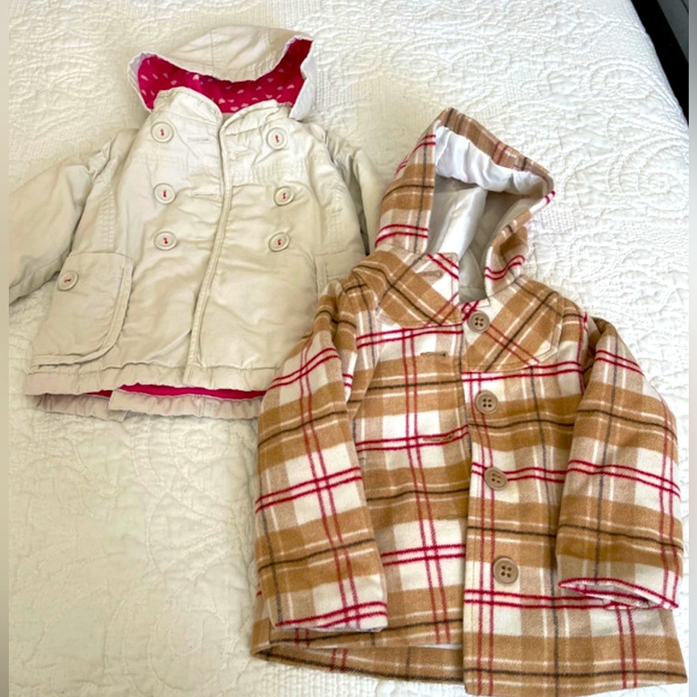 Plaid and Cream Girls Old Navy Jackets Set